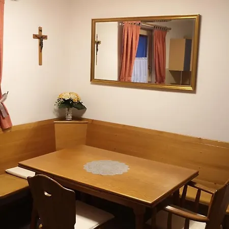 Vermietung Gisl Pensión *